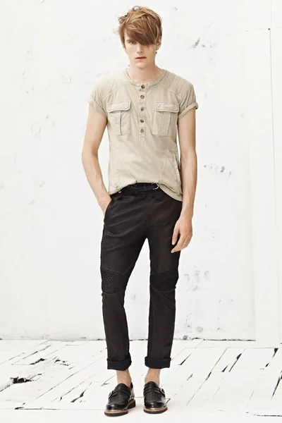 Look 12
